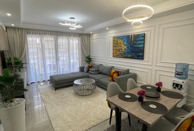 Serviced 2 Bed Apartment with En Suite in Riverside