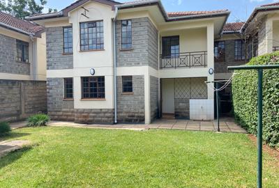 5 Bed Townhouse with En Suite in Lavington - 2