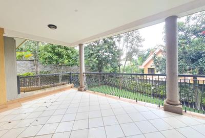 4 Bed House with En Suite at Westlands