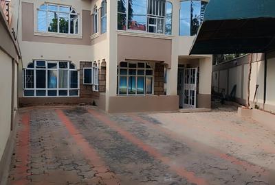 4 Bed House with En Suite at Membley