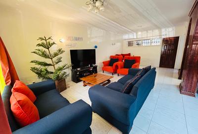 3 Bed House with Alarm at Near Sarit