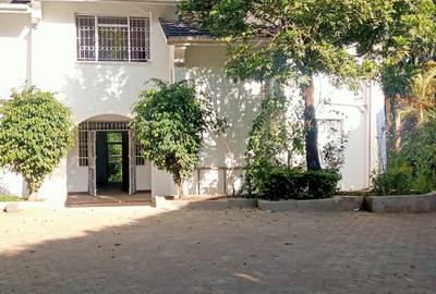 4 Bed House in Runda - 4