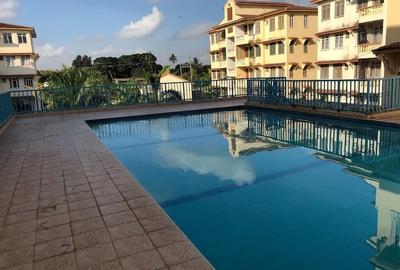 3 Bed Apartment with Swimming Pool in Mombasa Island - 2