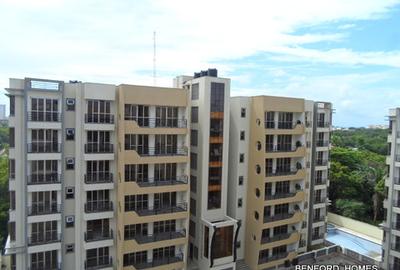 3 Bed Apartment with En Suite in Nyali Area