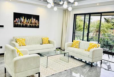 Serviced 4 Bed Apartment with En Suite in Lavington