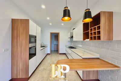3 Bed Apartment with En Suite in Parklands