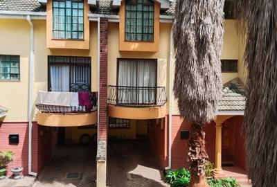 4 Bed Villa with En Suite in Kileleshwa