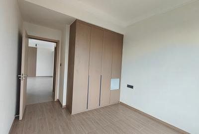 1 Bed Apartment with Swimming Pool at Riverside Drive - 4