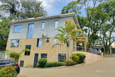 5 Bed Townhouse with En Suite at Eldama Ravine Road