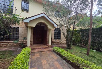5 Bed Townhouse with En Suite in Kitisuru - 3