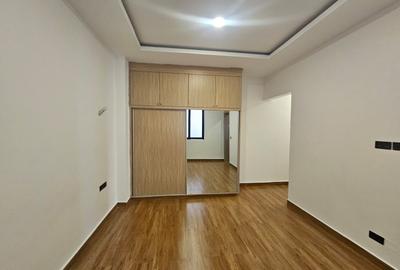 4 Bed Apartment with En Suite in Westlands Area - 2