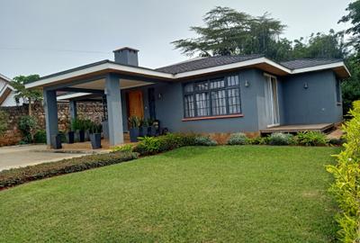 3 Bed House with En Suite at Nyari - 2
