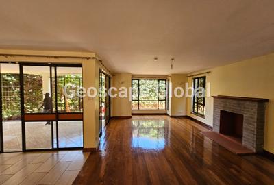 4 Bed Townhouse with En Suite in Runda - 3