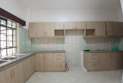 4 Bed Townhouse with En Suite at Lavington Green - 4