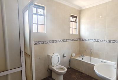 3 Bed Apartment with En Suite in Riverside