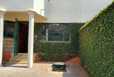 4 Bed Townhouse with En Suite in Kileleshwa