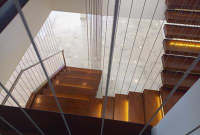 5 Bed Villa with En Suite in Nyali Area - 4