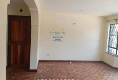 3 Bed Apartment with En Suite at Lavington - 2