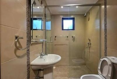 5 Bed Townhouse with En Suite at Kanjata Road - 4