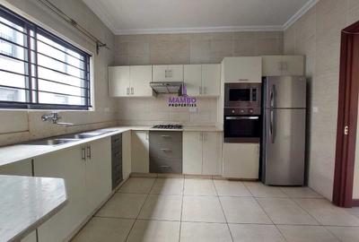 2 Bed Apartment with En Suite at Mvuli Rd - 3