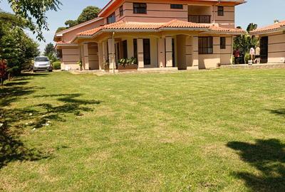 4 Bed House with En Suite in Runda