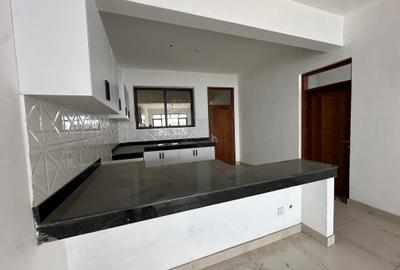 Serviced 2 Bed Apartment with En Suite at Baobab Road