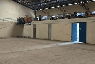 40,000 ft² Warehouse with Backup Generator in Mombasa Road - 4