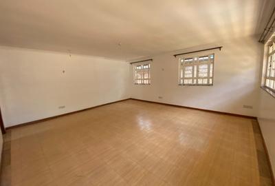 2 Bed House with En Suite in Runda - 2