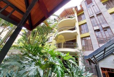 4 Bed Apartment with En Suite in Lavington