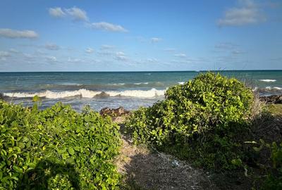 Land at Bofa Beach