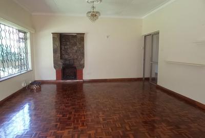 4 Bed Townhouse with En Suite at Lavington Green - 4