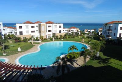 2 Bed Apartment with En Suite in Vipingo