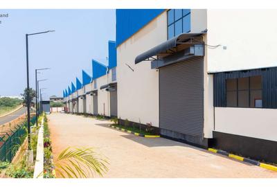 1,000 m² Warehouse with Service Charge Included in Tatu City - 2