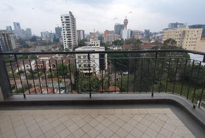 3 Bed Apartment with En Suite in Westlands Area - 4