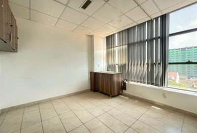 Office with Parking in Parklands