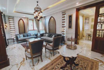 6 Bed Villa with En Suite in Lavington - 4