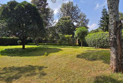 5 Bed House with En Suite in Runda - 4