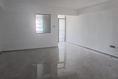 1 Bed Apartment with Gym in Kilimani - 2
