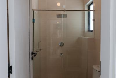 Serviced 3 Bed Apartment with En Suite in General Mathenge - 3