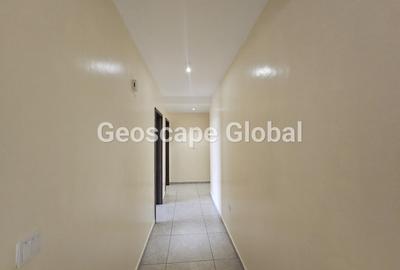3 Bed Apartment with En Suite in Kileleshwa - 4