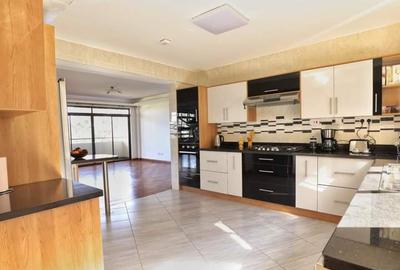 3 Bed Apartment with En Suite at Rhapta Road - 3