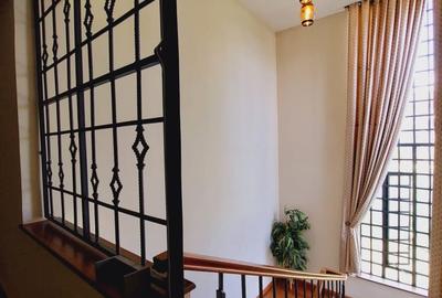 4 Bed Townhouse with En Suite in Kitisuru - 3