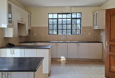 4 Bed Townhouse with En Suite in Runda - 2