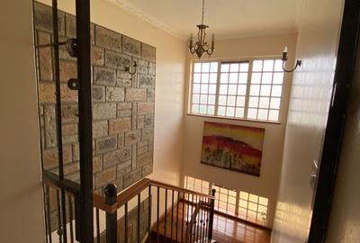 4 Bed House with En Suite in Runda - 3