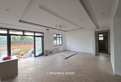 4 Bed House with Garden in Runda - 4