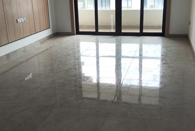3 Bed Apartment with En Suite at Riverside Drive