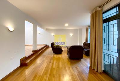 5 Bed Townhouse in Kyuna - 4