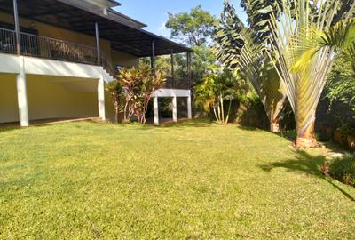 5 Bed Townhouse with En Suite in Lower Kabete