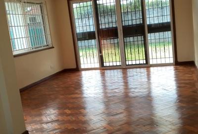 2 Bed Townhouse with En Suite in Runda