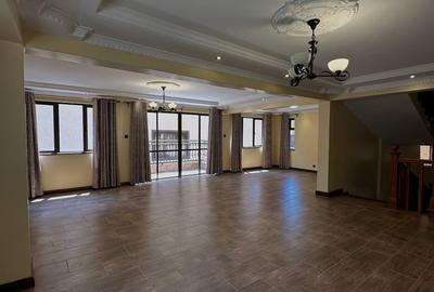 5 Bed Townhouse with En Suite at Muthangari Drive - 3